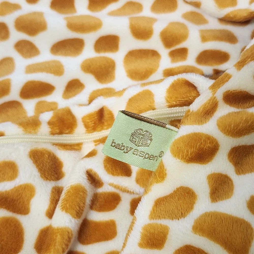 Baby Aspen My‎ Little Giraffe Snuggle Sack 0-6 Months Bottom Zipper Hat Animals